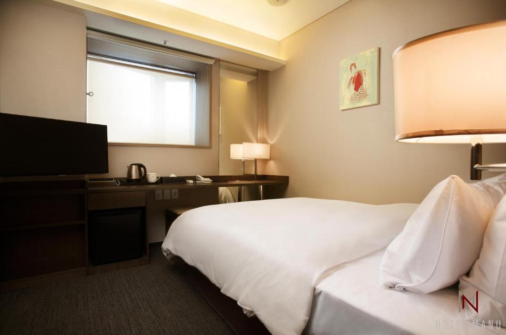 Manu Hotel 3*