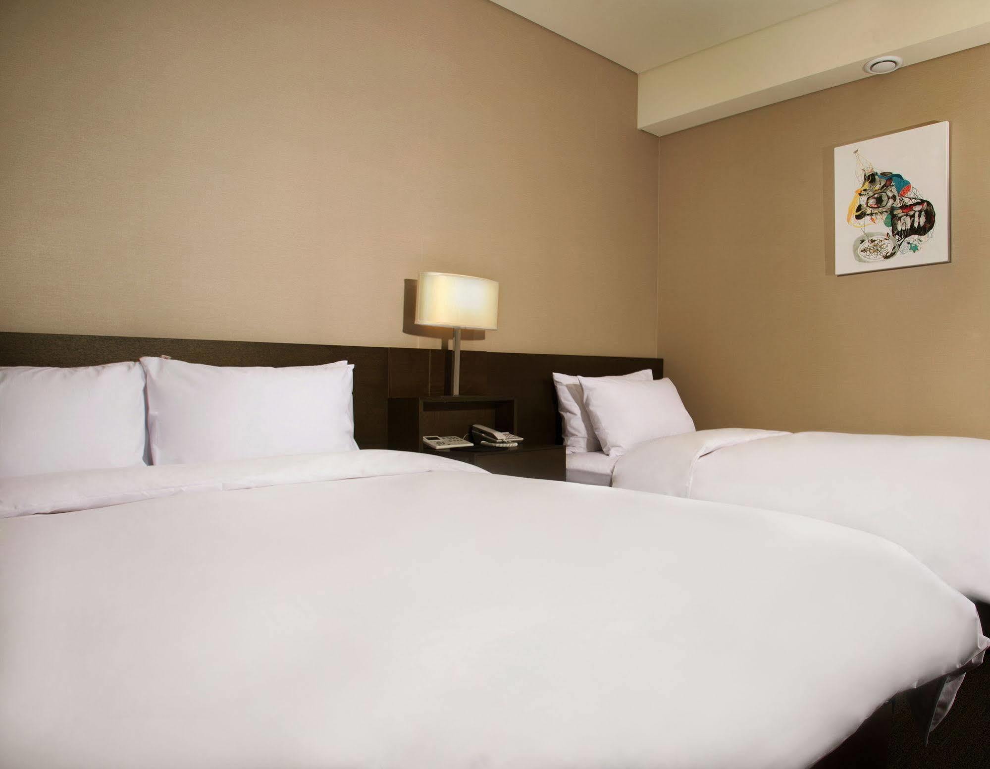 Manu Hotel 3*