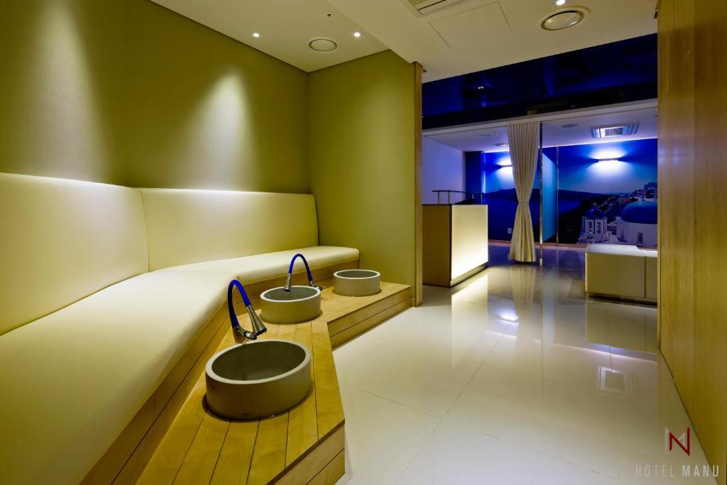 Hotel Manu